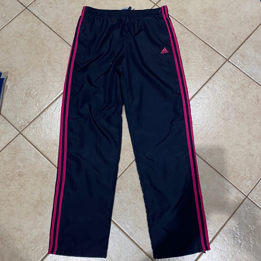 Adidas pants for women’s Sz S